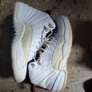 Jordan Athletic Shoes in White and Cream